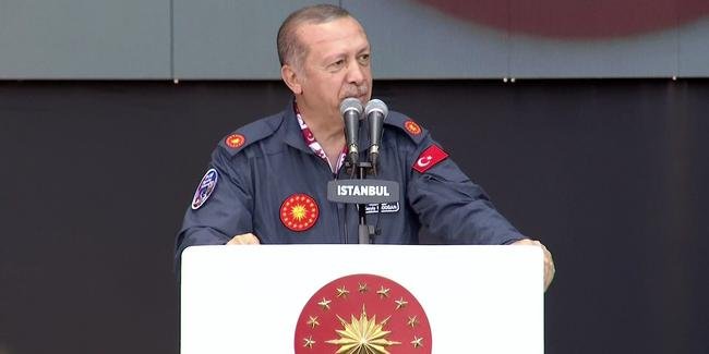 Erdoğan: Tehdit edildiğimiz anlar dahi oldu