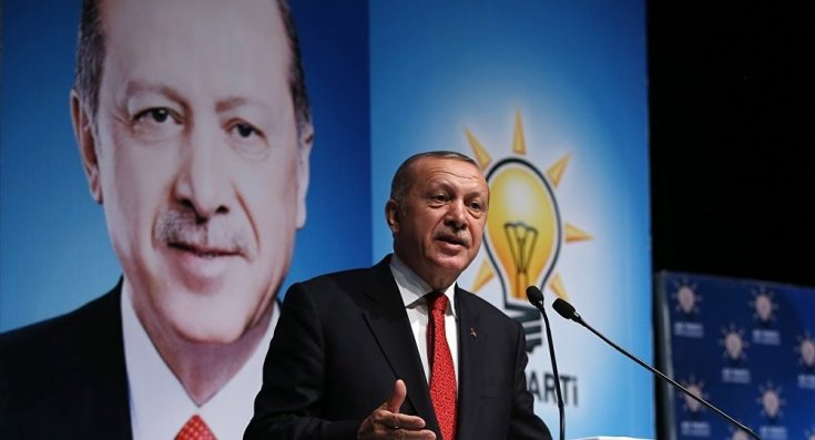 Erdoğan yeniden AKP Genel Başkanı seçildi