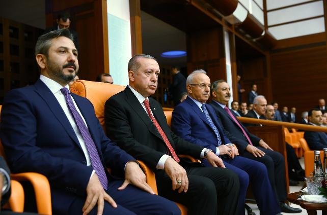 Erdoğan'dan Özgür Özel'e: Aşağıda olsam ağzının payını verirdim