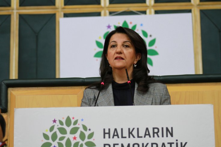 "HDP emeklilikte yaşa takılanlarla ilgili önergeye karşı çıktı" haberine ilişkin Pervin Buldan'dan açıklama: 'Bizim karşı çıktığımız koruculuk mevzusuydu'