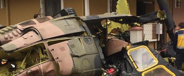 İstanbul'da askeri helikopter düştü: 4 asker şehit oldu