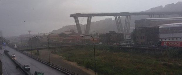 İtalya'da otoyol köprüsü çöktü: 22 ölü, çok sayıda yaralı var