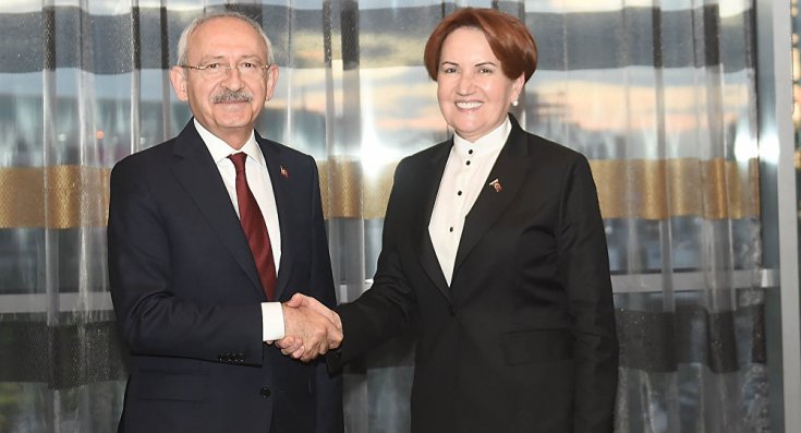 Kılıçdaroğlu, Akşener'i kutladı