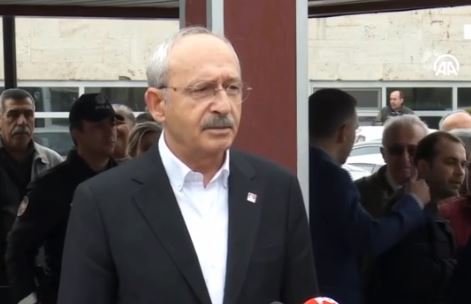 Kılıçdaroğlu, Erdin Bircan'ın ailesine başsağlığı ziyaretinde bulundu