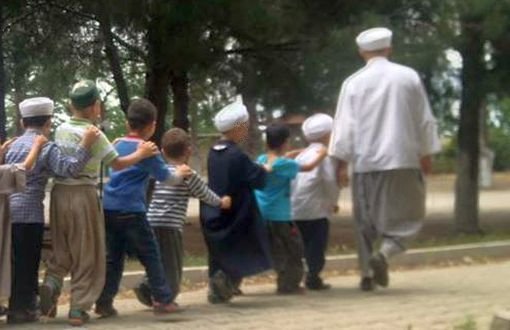 Koruma altındaki çocuklara kamp: Din eğitimi verilecek