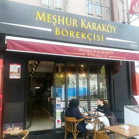 Meşhur Karaköy Börekçisi Beyoğlu'nda açıldı