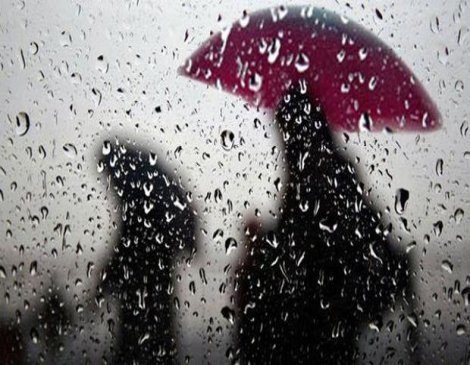 Meteoroloji’den İstanbul'un Silivri, Çatalca, Büyükçekmece, Arnavutköy ilçeleri için şiddetli yağış uyarısı yapıldı