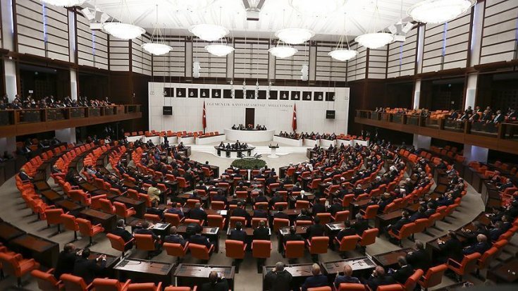 MHP itiraz etti, İYİ Parti'nin Meclis'teki yeri değişti