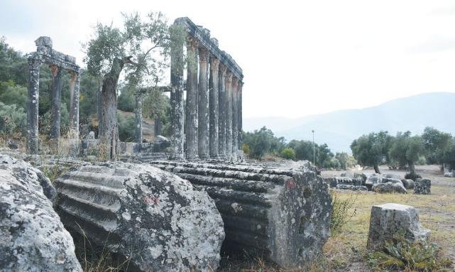 Milas’ta yedi antik mezar gün ışığına çıktı