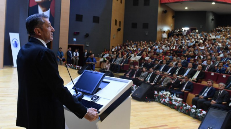 Milli Eğitim Bakanı Selçuk: Ankara'nın Atatürk'ten kalan bir yadigar olduğunu asla unutmayın