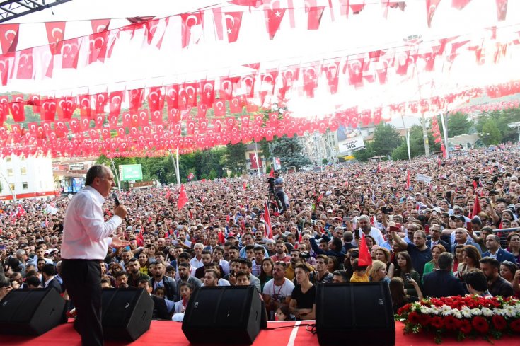 Muharrem İnce: Kimseyi ayırmayacağım, kayırmayacağım, milletin parasını savurmayacağım