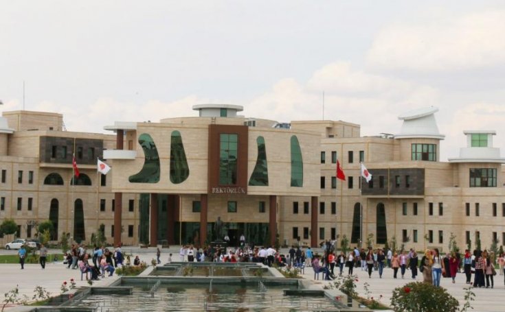 Nevşehir Hacı Bektaş Veli Ünivetsitesi'nde FETÖ operasyonu