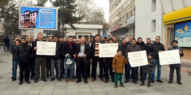 Özelleştirme sonrası işten çıkarılan şeker fabrikası işçileri eylemde!