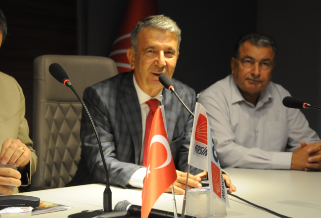 Serdal Kuyucuoğlu, aday adaylığı başvurusunu yaptı