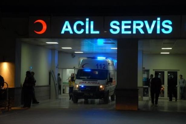 Sivas'ta otobüs devrildi: 16 yaralı
