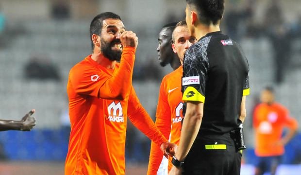 Tahkim Kurulu, Arda Turan'ın 16 maçtan men cezasını 10 maça indirdi