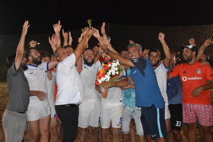 TFF Plaj Futbol Ligi Dikili Etabı'nın şampiyonu belli oldu