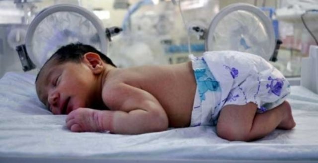 Türkiye'de 6 yılda 276 bin 158 Suriyeli bebek doğdu