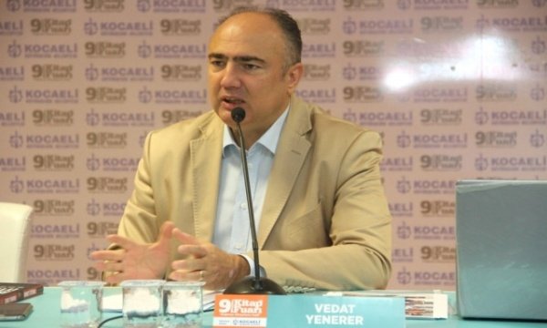 Vedat Yenerer, Anadolu Yakası Bosna Sancak Derneği'nde Bosna savaşını anlatacak