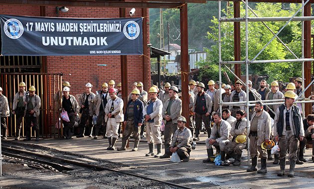 Zonguldak'taki grizu faciasında hayatını kaybedenler anıldı