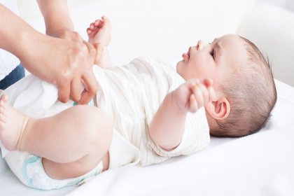 Bebek dışkısındaki bakterinin tedavi gücü keşfedildi