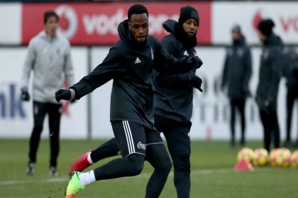 Beşiktaş yeni transferi Cyle Larin'i gönderdi!