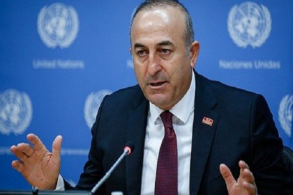 Çavuşoğlu: Suriye rejimi YPG'ye koruma sağlamak için Afrin'e giriyorsa bizi kimse durduramaz
