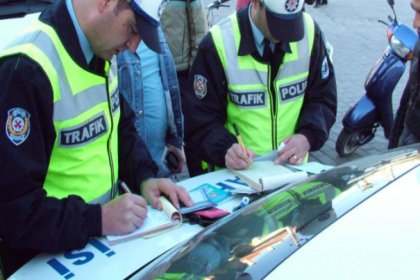 İstanbullulara 1 milyar 295 milyon 854 lira trafik cezası kesildi