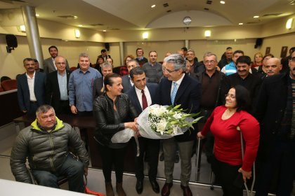 Karşıyaka Belediyesi'nde toplu sözleşme sevinci