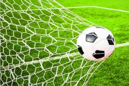 Marmaris Belediyesi'nin ücretsiz futbol eğitimi için başvurular devam ediyor