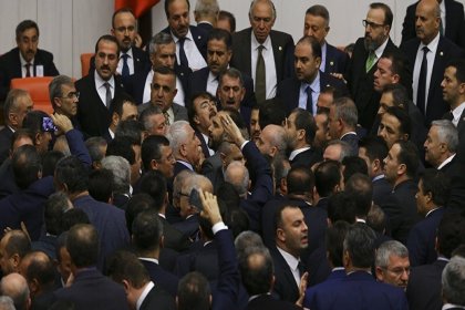 Meclis'teki küfürlü kavga yargıya taşınıyor