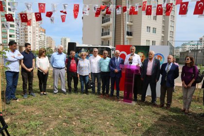 Mezitli'de Türkiye Emekliler Derneği 'kayısı koruluğu' açıldı