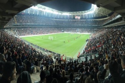 Süper Lig'de son beş yılın en seyircili sezonu yaşanıyor