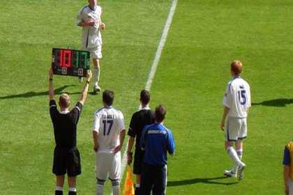 UEFA'dan 4. oyuncu değişikliği hakkı