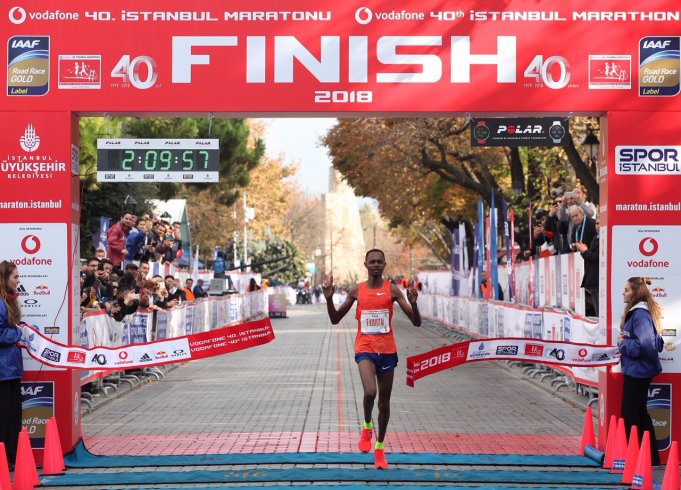 41. Vodafone İstanbul Maratonu yardımseverlikte de rekora koşacak