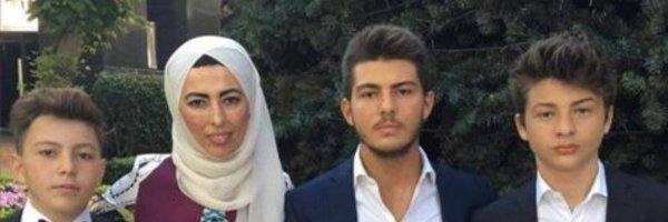 15 Temmuz gecesi eşi ve oğlunu kaybeden Nihal Olçok liderlere çok sert bir tweet ile "15 TEMMUZ ÖZETİ..." gönderdi