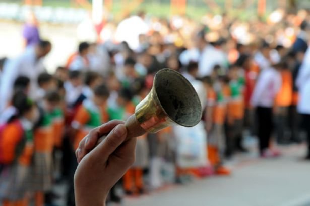 18 milyon öğrenci yarın ders başı yapacak