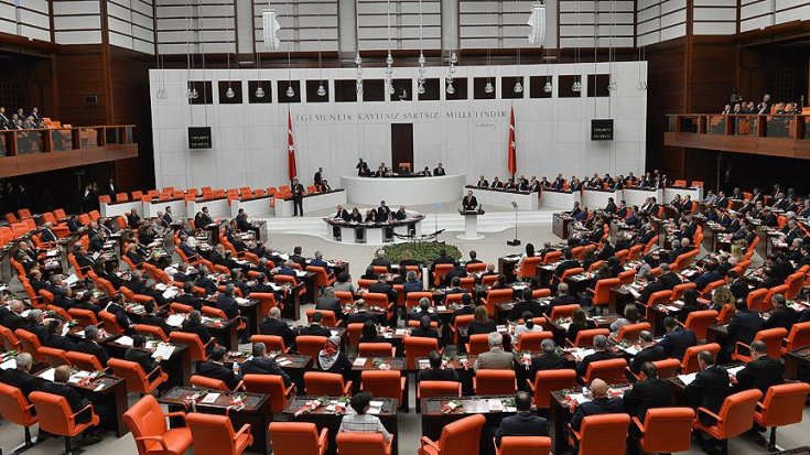 İYİ Parti'nin 3600 ek gösterge teklifi AKP ve MHP oylarıyla reddedildi