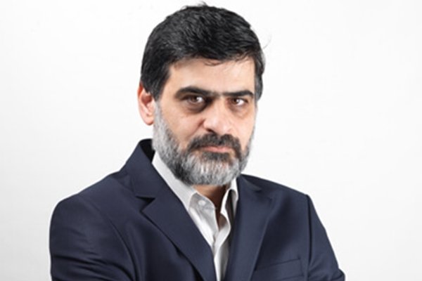 Akit yazarından CHP'li vekillere hakaret: Ulan öküzler, alçaksınız, namussuzsunuz, teröristsiniz! Akit yazarından CHP'li vekillere hakaret: Ulan öküzler, alçaksınız, namussuzsunuz, teröristsiniz!