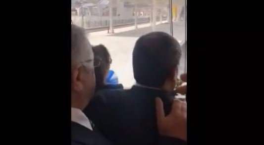 AKP'li heyetten vatandaşlara hakaret: 'Şeyin trene baktığı gibi bakıyorlar'