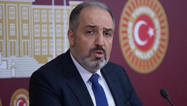 AKP'li Yeneroğlu'ndan hükümete eleştiri: Kanuna destek vermedim