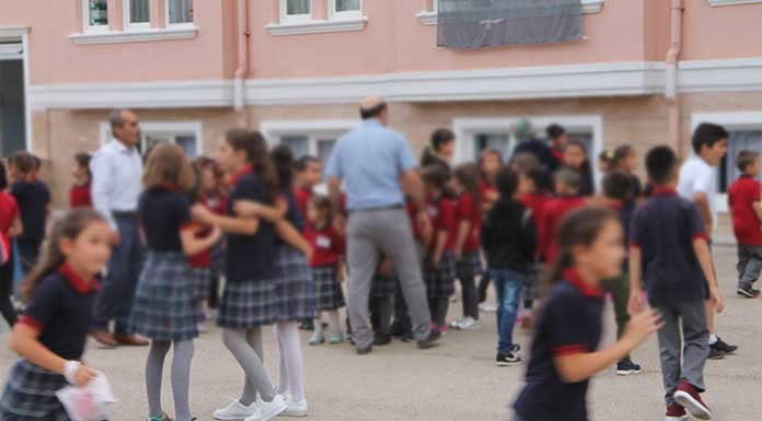 AKP’nin eğitim vaadi çorba dağıtmak