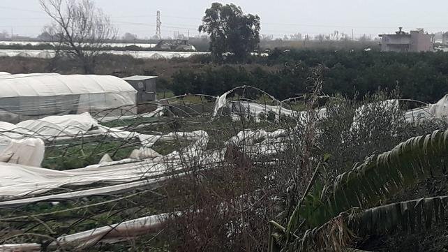 Antalya'da bir hortum daha: Yaralılar var