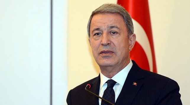 Bakan Akar: Güvenli bölge sadece Türkiye'de olmalıdır
