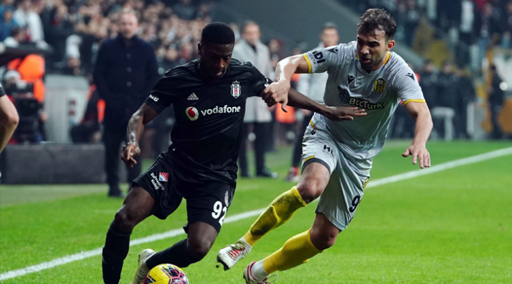 Beşiktaş, Malatyaspor'a  2-0 yenildi