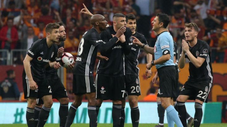 Beşiktaş'ta sessiz protesto hazırlığı Beşiktaş'ta sessiz protesto hazırlığı