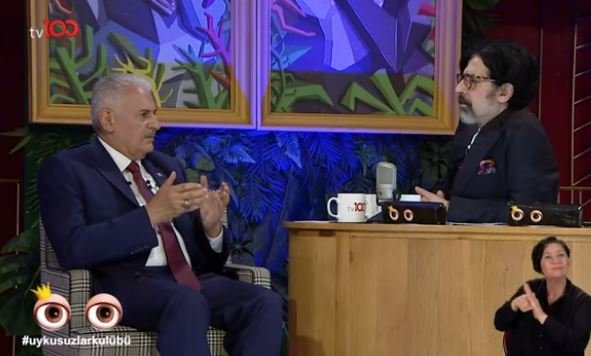 Binali Yıldırım Okan Bayülgen'in programına katıldı