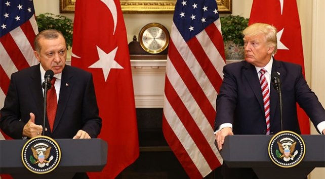 Bloomberg: Trump yönetimi Türkiye'ye S-400 konusunda yaptırımları değerlendiriyor