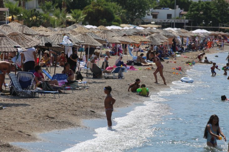 Bodrum'da 'Mavi Bayrak, Mavi Şezlong' uygulamasına geçildi