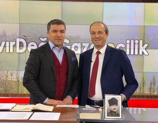 CHP Avcılar adayı Turan Hançerli: Gençler mutlaka siyasete girsin CHP Avcılar adayı Turan Hançerli: Gençler mutlaka siyasete girsin